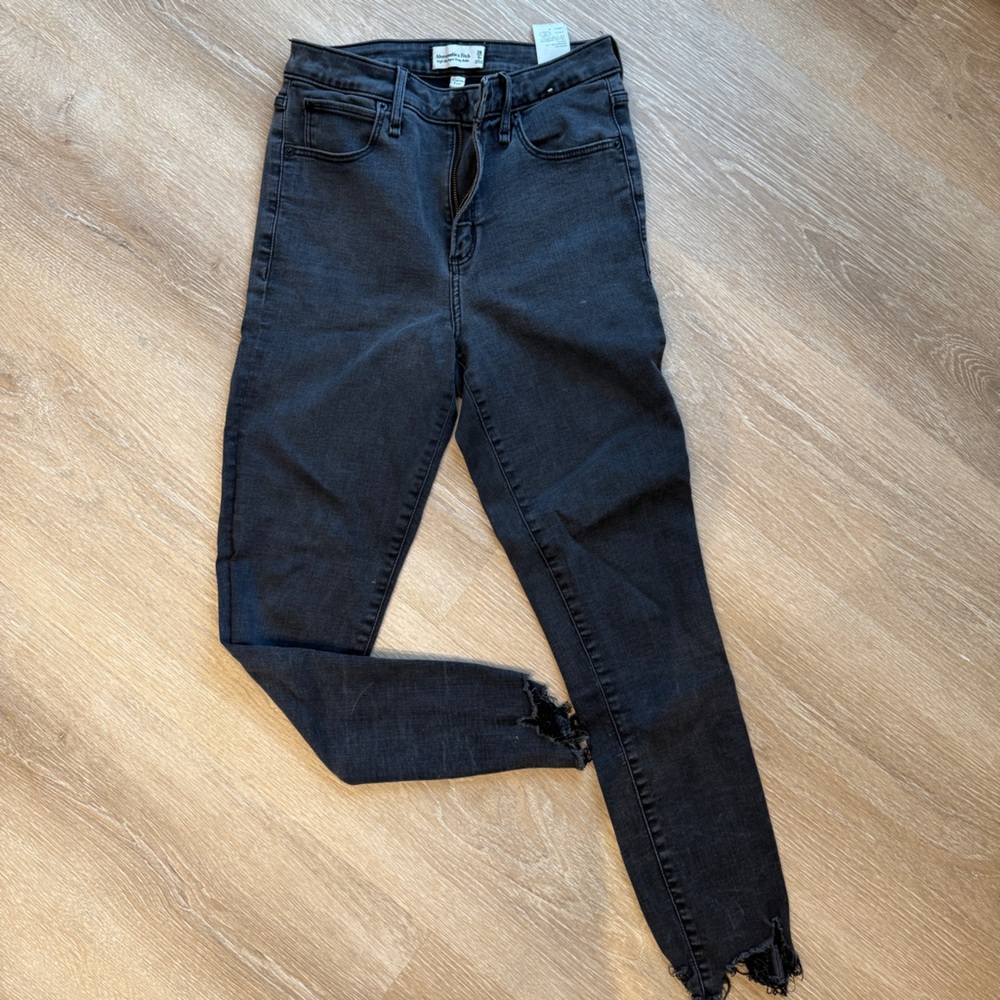 Abercrombie & Fitch Black Skinny Jeans